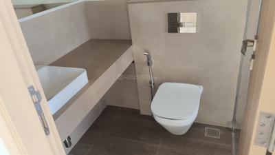 Image of 1012 Sq.ft 3 BHK Apartment / Flat for rent in Piramal Aranya, Byculla, Mumbai for Rs. 175004
