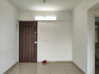 Living Room Image of 750 Sq.ft 2 BHK Apartment / Flat for rent in Mahindra Happinest Kalyan, Bhiwandi Thane for Rs. 18000