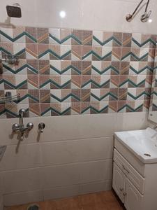 Bathroom Image of 1100 Sq.ft 2 BHK Independent House for rent in Shivalik Homes, Sector 127 Mohali for Rs. 12000