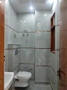 Common Bathroom Image of 910 Sq.ft 3 BHK Builder Floor for sale in Uttam Nagar New Delhi for Rs. 7000000