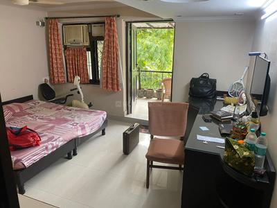 Bedroom Image of 1200 Sq.ft 2 BHK Builder Floor for rent in Green Park New Delhi for Rs. 65000