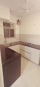 Kitchen Image of 550 Sq.ft 1.5 BHK Apartment / Flat for rent in Hiranandani Lavinia, Thane West Thane for Rs. 36000