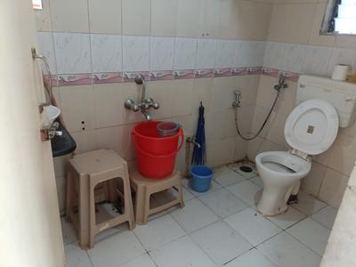 Bathroom Image of 545 Sq.ft 1 BHK Apartment / Flat for sale in Royal Palms Palms Residences, Goregaon East Mumbai for Rs. 6500000