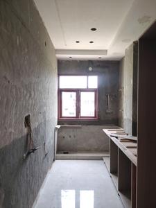 Kitchen Image of 1350 Sq.ft 3 BHK Builder Floor for sale in Sector 98 Faridabad for Rs. 12500000