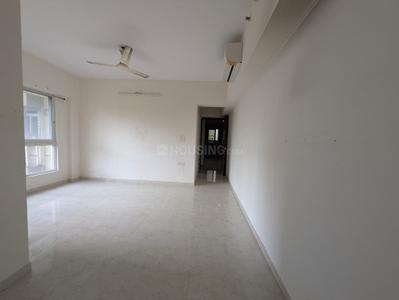 Hall Image of 650 Sq.ft 1 BHK Apartment / Flat for rent in Lodha Amara, Kolshet Thane for Rs. 27000