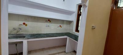 Kitchen Image of 1000 Sq.ft 2 BHK Builder Floor for rent in Jankipuram Vistar Lucknow for Rs. 10000