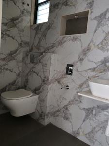 Common Bathroom Image of 2400 Sq.ft 3 BHK Apartment / Flat for sale in Regency Gardens, Kharghar Navi Mumbai for Rs. 30000000