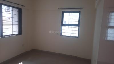 Bedroom Image of 1000 Sq.ft 2 BHK Apartment / Flat for rent in Magarpatta City Iris, Magarpatta City Pune for Rs. 38000