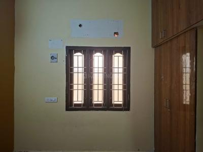 Bedroom Image of 820 Sq.ft 2 BHK Independent House for rent in Ramapuram Chennai for Rs. 23000