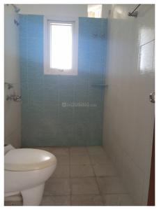 Bathroom Image of 1600 Sq.ft 3 BHK Apartment / Flat for rent in ETA Rosedale, Padur Chennai for Rs. 30000
