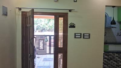 Living Room Image of 600 Sq.ft 1 BHK Independent House for rent in Horamavu Bengaluru for Rs. 16000