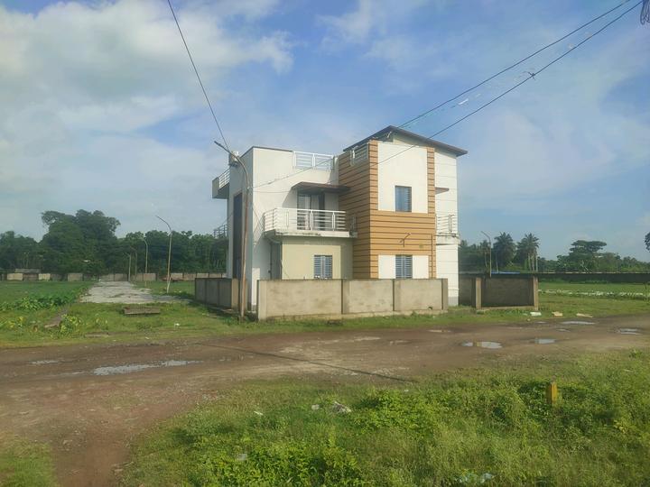 Hatisala, New Town Main Image 1