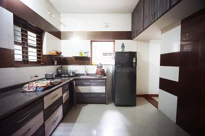 Kitchen Image of 2520 Sq.ft 3 BHK Independent House for sale in Naroda Ahmedabad for Rs. 8900000