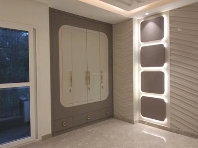 Bedroom Image of 1800 Sq.ft 3 BHK Builder Floor for sale in Vikaspuri New Delhi for Rs. 38500000