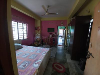 Bedroom Image of 1011 Sq.ft 2 BHK Builder Floor for sale in Baranagar Kolkata for Rs. 2600000