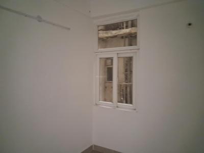 Bedroom Image of 1075 Sq.ft 2.5 BHK Apartment / Flat for sale in Amrapali Zodiac, Sector 120 Noida for Rs. 10300000