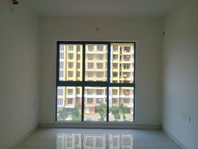 Living Room Image of 1308 Sq.ft 3 BHK Apartment / Flat for rent in Runwal Gardens, Dombivli East Thane for Rs. 25000