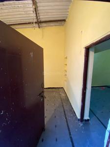 Balcony Image of 150 Sq.ft 1 BHK Apartment / Flat for rent in Shalibanda Hyderabad for Rs. 7500