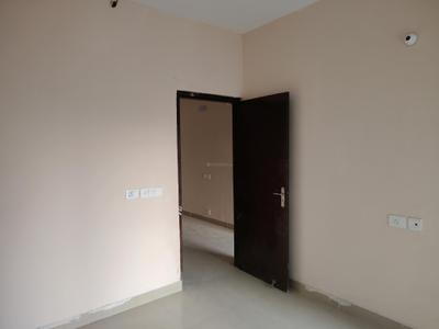 Bedroom Image of 1000 Sq.ft 3 BHK Apartment / Flat for rent in Amrapali Dream Valley 2, Noida Extension Greater Noida for Rs. 18000