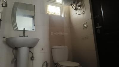 Image of 1700 Sq.ft 3 BHK Apartment / Flat for rent in Paramount Symphony, Crossings Republik, Ghaziabad for Rs. 24000