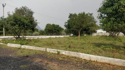 Image of 2000 Sq.ft Residential Plot / Land for sale in Sreshta Maanya Farms, Shoolagiri, Krishnagiri for Rs. 2950000