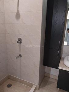 Bathroom Image of 2925 Sq.ft 4 BHK Builder Floor for rent in Safdarjung Enclave New Delhi for Rs. 275000