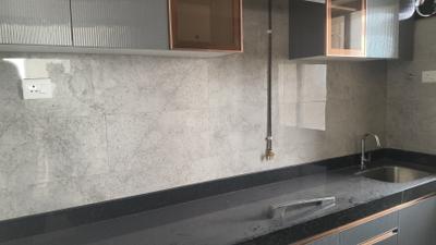 Kitchen Image of 826 Sq.ft 2 BHK Apartment / Flat for rent in Sheth Auris Bliss, Malad West Mumbai for Rs. 65000
