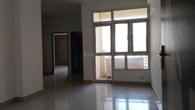 Living Room Image of 980 Sq.ft 2 BHK Apartment / Flat for sale in Dreamland The Willows, Crossings Republik Ghaziabad for Rs. 7800000