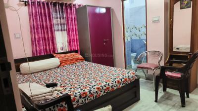 Bedroom Image of 1150 Sq.ft 3 BHK Apartment / Flat for rent in Kasba Kolkata for Rs. 30000