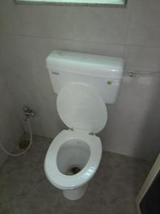 Bathroom Image of 450 Sq.ft 1 RK Apartment / Flat for sale in Mayfair Aasaan, Asangaon Thane for Rs. 1400000