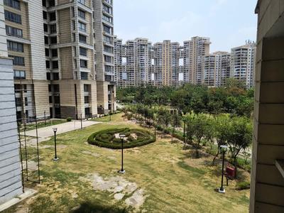 Image of 2100 Sq.ft 2 BHK Apartment / Flat for rent in Jaypee The Kalypso Court, Sector 128, Noida for Rs. 60000