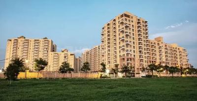 Image of 1950 Sq.ft 3 BHK Apartment / Flat for sale in Emaar The Views, Sector 105, Mohali for Rs. 14700000