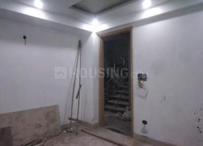 Bedroom Image of 1000 Sq.ft 3 BHK Builder Floor for sale in Jamia Nagar New Delhi for Rs. 8700000