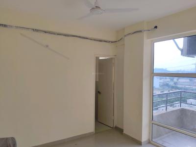 Bedroom Image of 745 Sq.ft 3 BHK Apartment / Flat for rent in Pyramid Infinity, Sector 70 Gurgaon for Rs. 38000