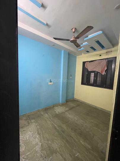 Shalimar Bagh Bedroom 1