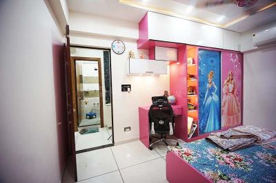 Bedroom Image of 2160 Sq.ft 3 BHK Apartment / Flat for sale in Rajvi Elegance, Nikol Ahmedabad for Rs. 11800000