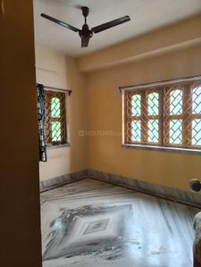 Bedroom Image of 800 Sq.ft 2 BHK Independent House for rent in Jadavpur Kolkata for Rs. 13000
