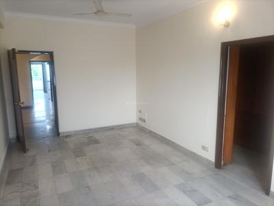 Bedroom Image of 1900 Sq.ft 3 BHK Apartment / Flat for sale in The Mall Avenue Lucknow for Rs. 23000000