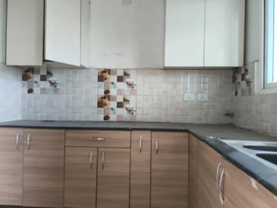 Kitchen Image of 1350 Sq.ft 3 BHK Apartment / Flat for sale in Gaur City 7th Avenue, Noida Extension Greater Noida for Rs. 14000000