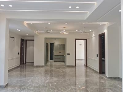 Living Room Image of 2700 Sq.ft 4 BHK Builder Floor for sale in Rajouri Garden New Delhi for Rs. 55000000