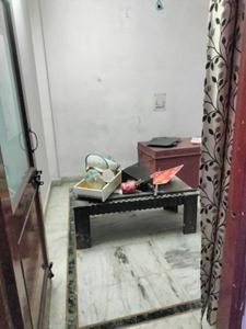 Bedroom Image of 900 Sq.ft 2 BHK Independent House for rent in Uttam Nagar New Delhi for Rs. 18000