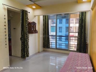 Hall Image of 850 Sq.ft 1 BHK Apartment / Flat for rent in Dombivli West Thane for Rs. 16000