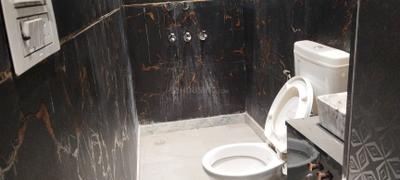Image of 800 Sq.ft 2 BHK Builder Floor for rent in Mansarover Garden, New Delhi for Rs. 34000
