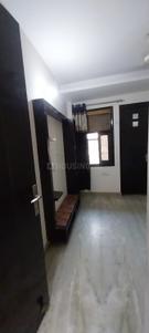 Bedroom Image of 1350 Sq.ft 3 BHK Apartment / Flat for sale in Paschim Vihar New Delhi for Rs. 17500000