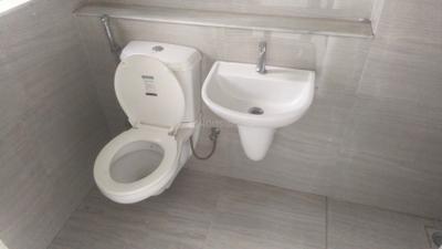 Image of 820 Sq.ft 3 BHK Apartment / Flat for rent in Runwal Gardens, Dombivli East, Thane for Rs. 23000