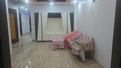 Living Room Image of 2025 Sq.ft 4 BHK Builder Floor for rent in Janakpuri New Delhi for Rs. 95000