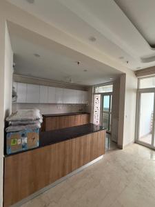 Kitchen Image of 3600 Sq.ft 4 BHK Apartment / Flat for rent in Parx Laureate, Sector 108 Noida for Rs. 115000