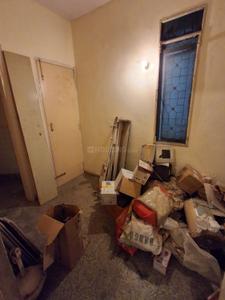 Bedroom Image of 1350 Sq.ft 3 BHK Apartment / Flat for sale in Vikaspuri New Delhi for Rs. 18800000