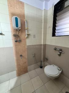 Bathroom Image of 940 Sq.ft 1 BHK Apartment / Flat for sale in Suncity Builder Complex, Powai Mumbai for Rs. 19000000