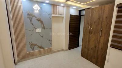 Bedroom Image of 720 Sq.ft 2 BHK Builder Floor for sale in Rajouri Garden New Delhi for Rs. 7200000